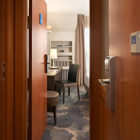 Timhotel Opéra Blanche Fontaine Hotel 4*
