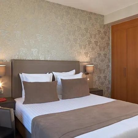 Timhotel Opéra Blanche Fontaine Hotel Parigi