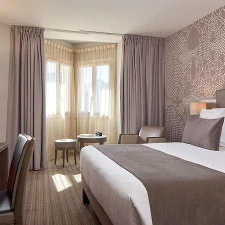 Timhotel Opéra Blanche Fontaine Parigi