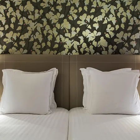 Timhotel Opéra Blanche Fontaine 4* Parigi