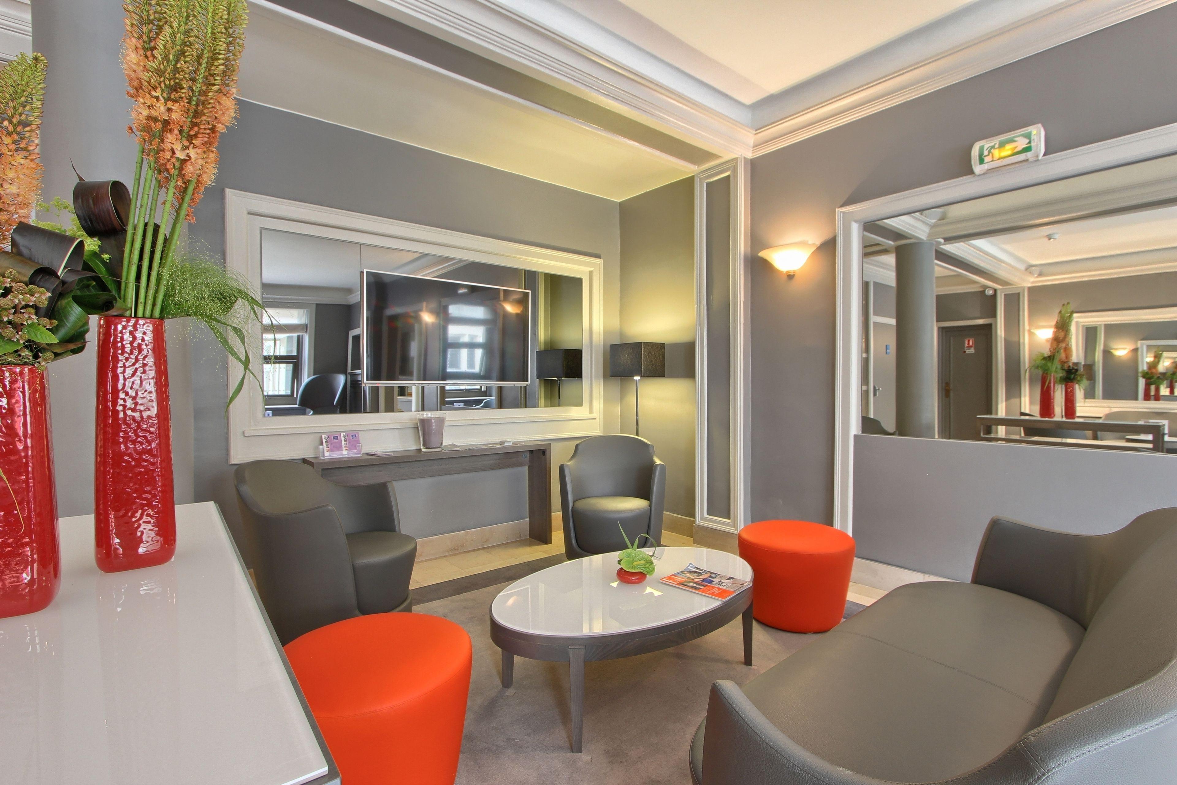 Timhotel Opera Blanche Fontaine