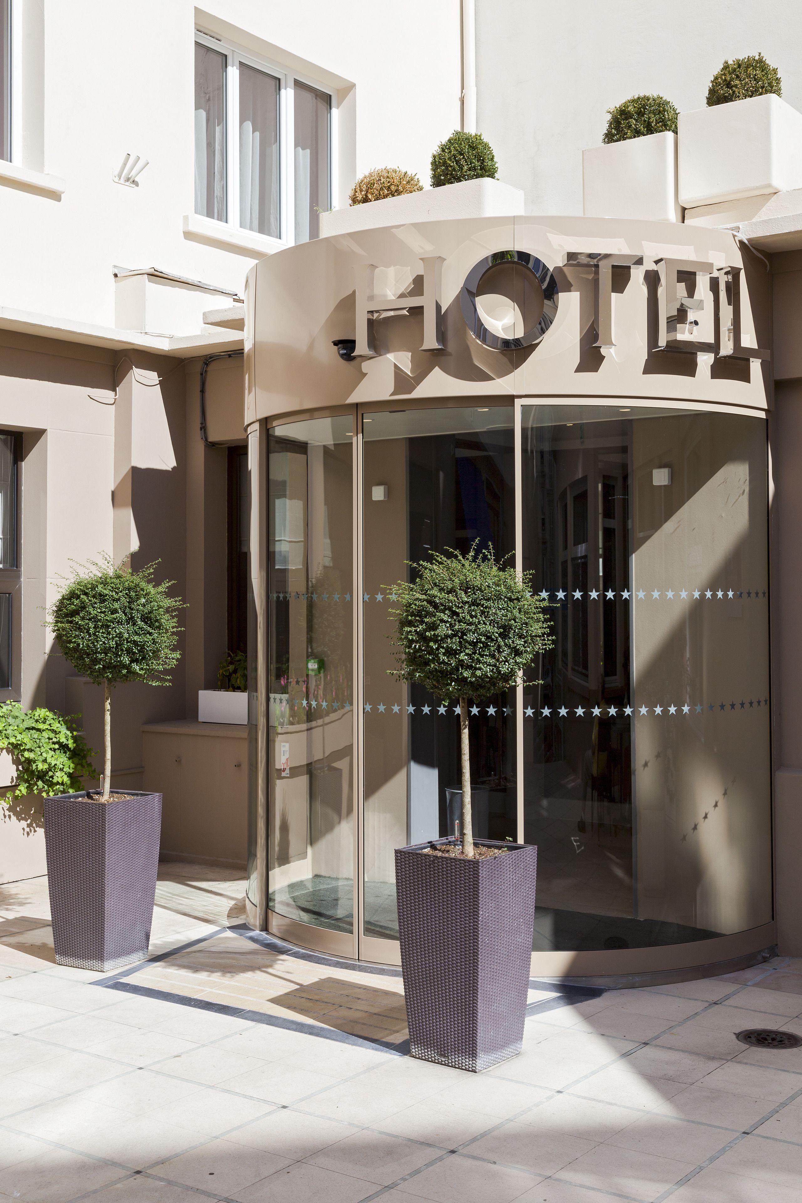 Hotel Timhotel Opéra Blanche Fontaine 4*