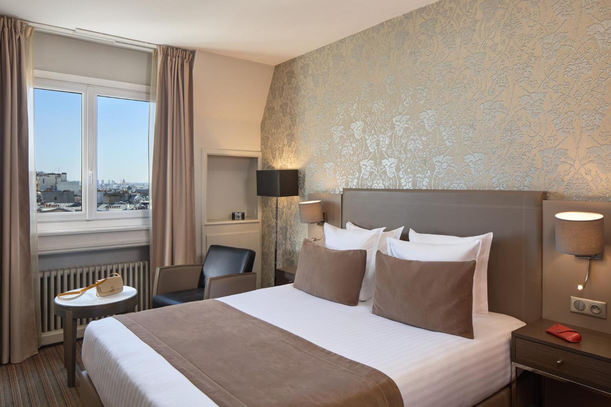 Timhotel Opéra Blanche Fontaine Hotel