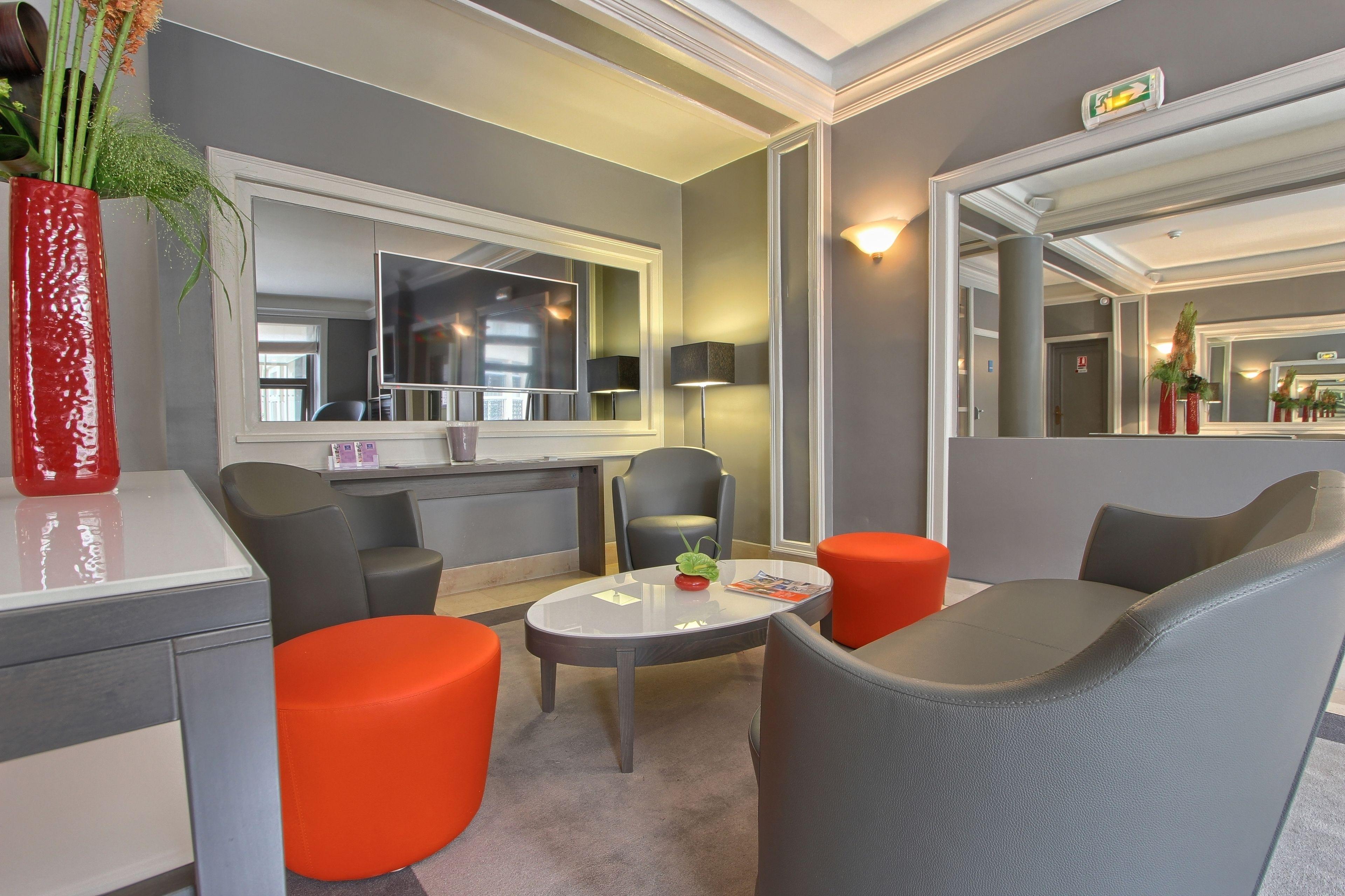 Timhotel Opéra Blanche Fontaine