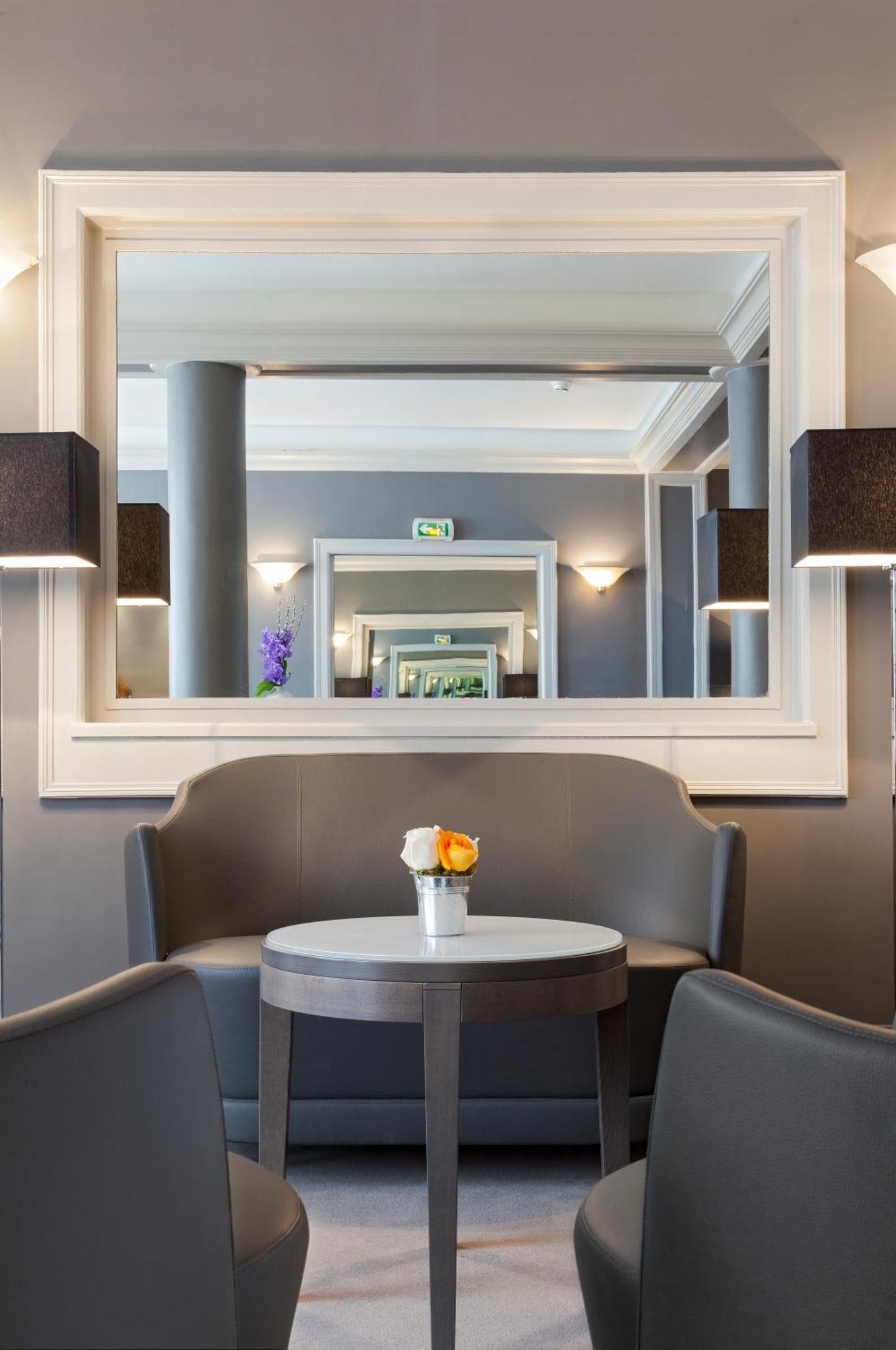 Timhotel Opéra Blanche Fontaine Hotel Parigi